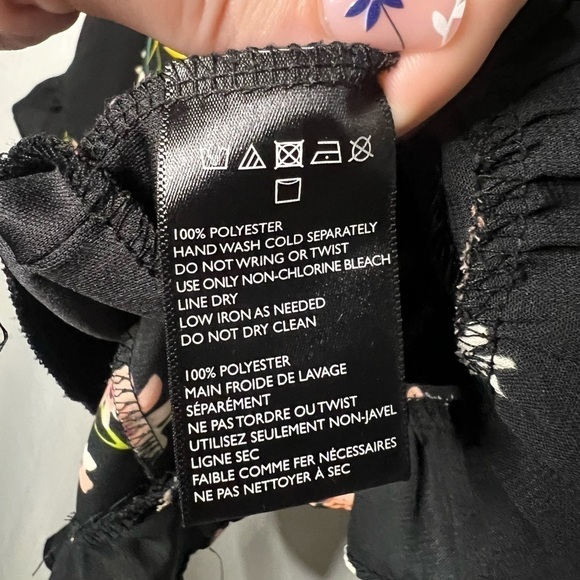 Pins & Needles Black Long Sleeve Floral Romper Small - Picture 9 of 10